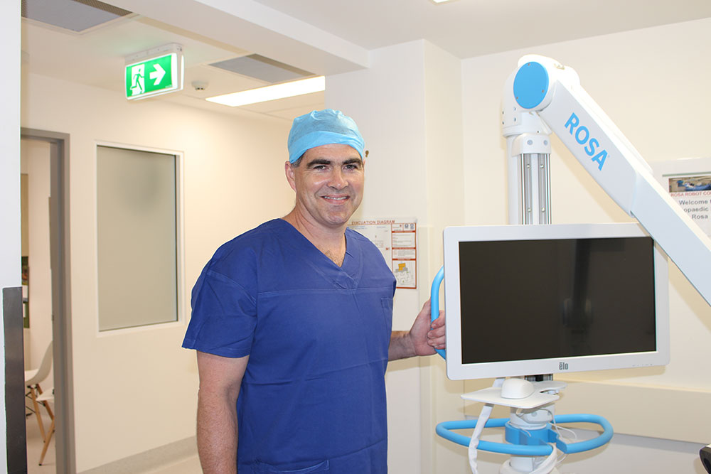 Westmead Private Hospital now has a new helping hand for knee replacement surgery with the arrival of a new robot knee surgeon called ROSA.